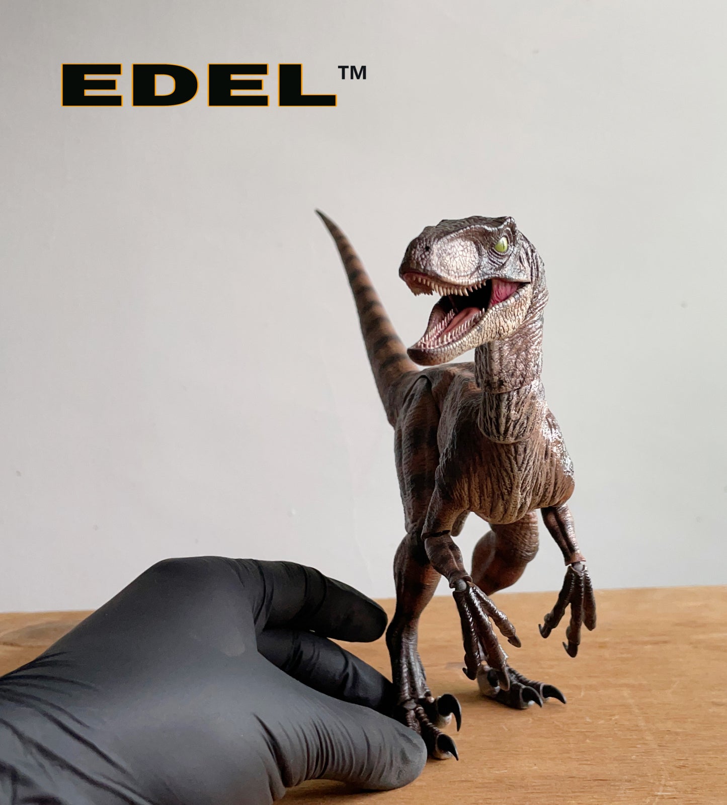 Velociraptor MV1 1/10 scale super Articulated * limited INTRODUCTORY PRICE