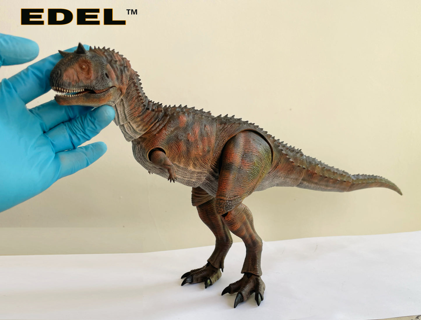 Carnotaurus 1/20 scale Super articulated